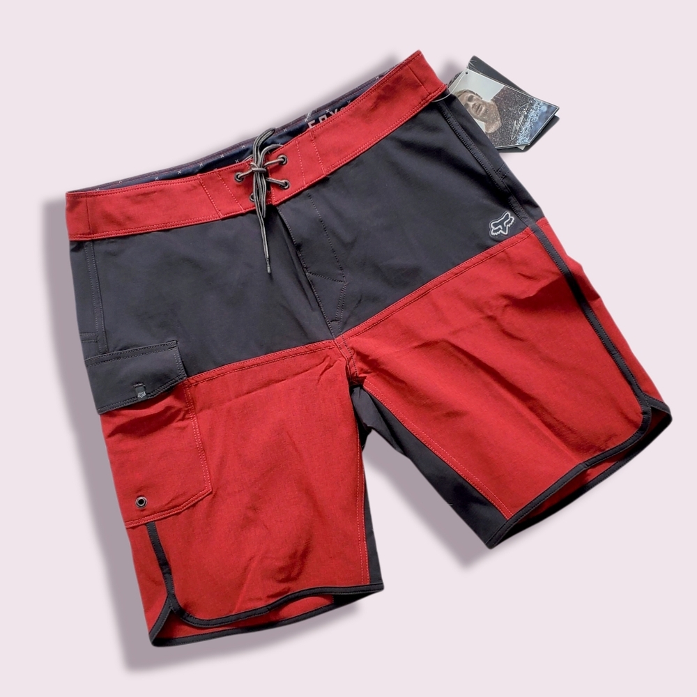 2/40$ - NWT - FOX RACING - Boardshort - 32